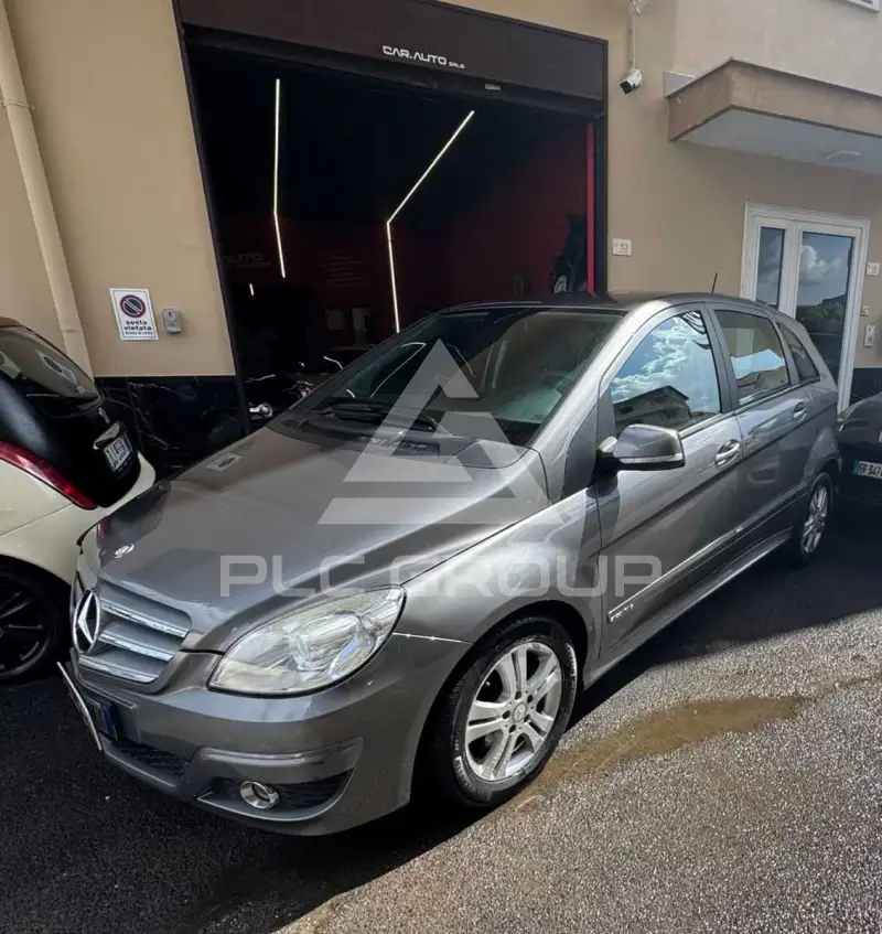 2011 Mercedes Benz B 180