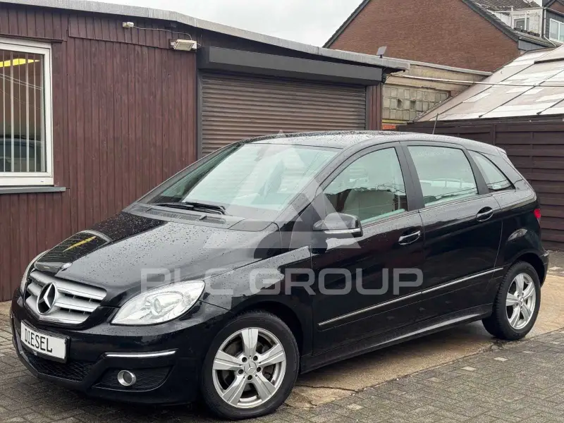 2011 Mercedes Benz B 180