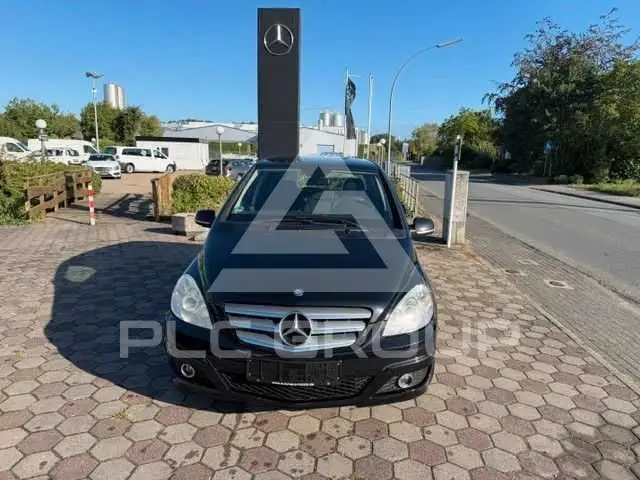 2011 Mercedes Benz B 180