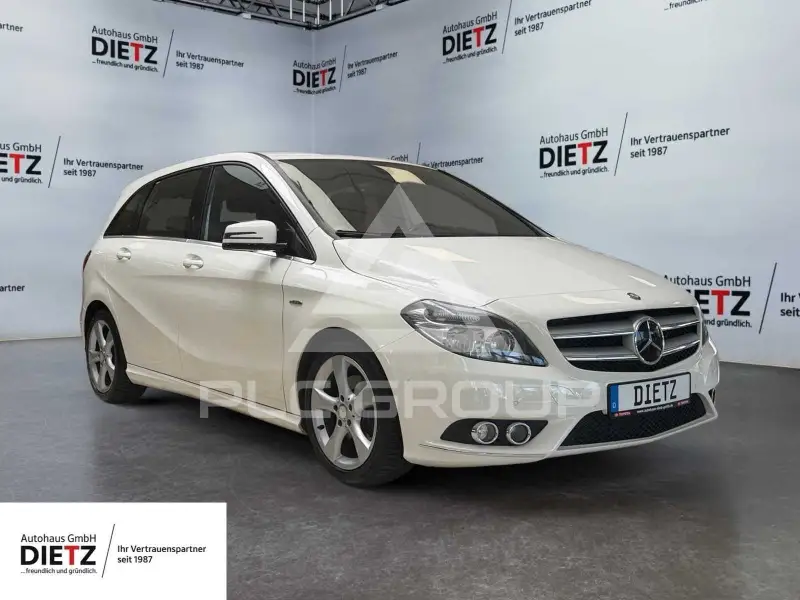 2011 Mercedes Benz B 180
