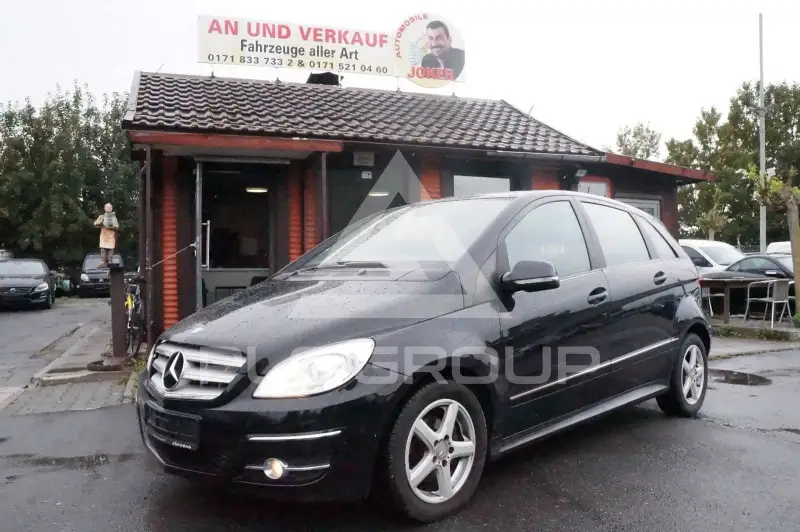 2011 Mercedes Benz B 180