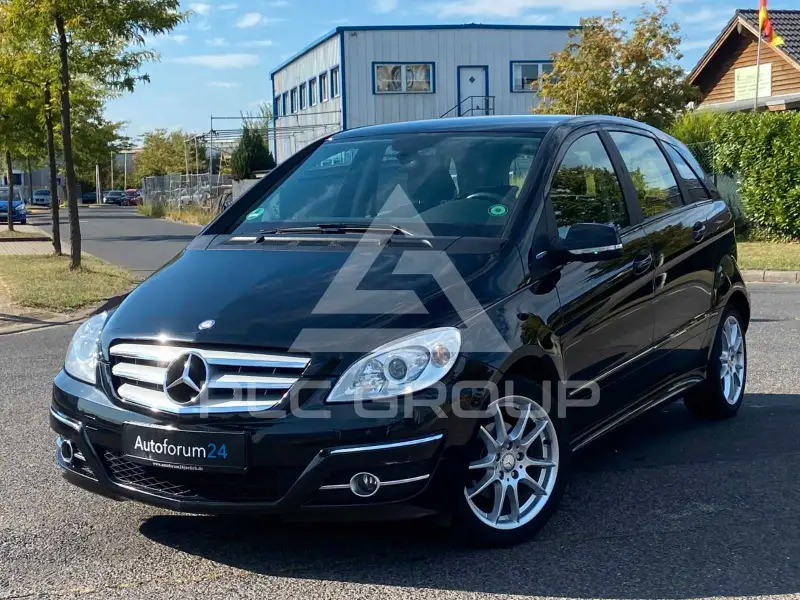2011 Mercedes Benz B 180