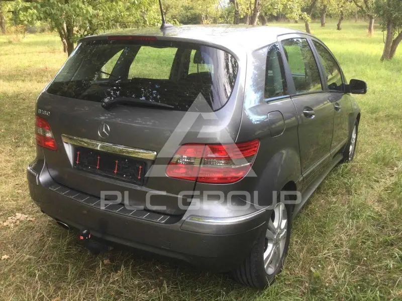 2011 Mercedes Benz B 180