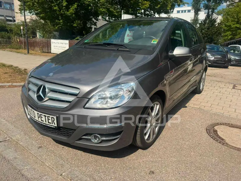 2011 Mercedes Benz B 180