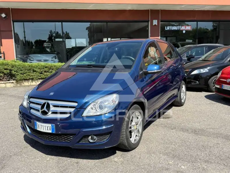 2011 Mercedes Benz B 180