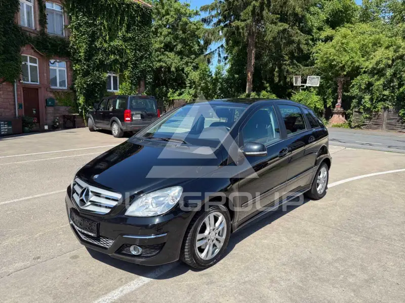 2011 Mercedes Benz B 180