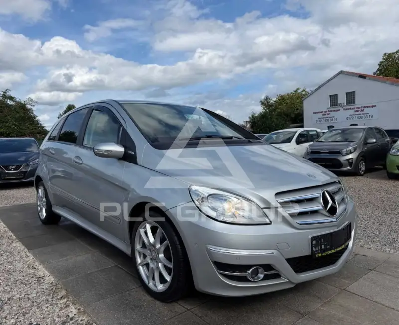 2011 Mercedes Benz B 180