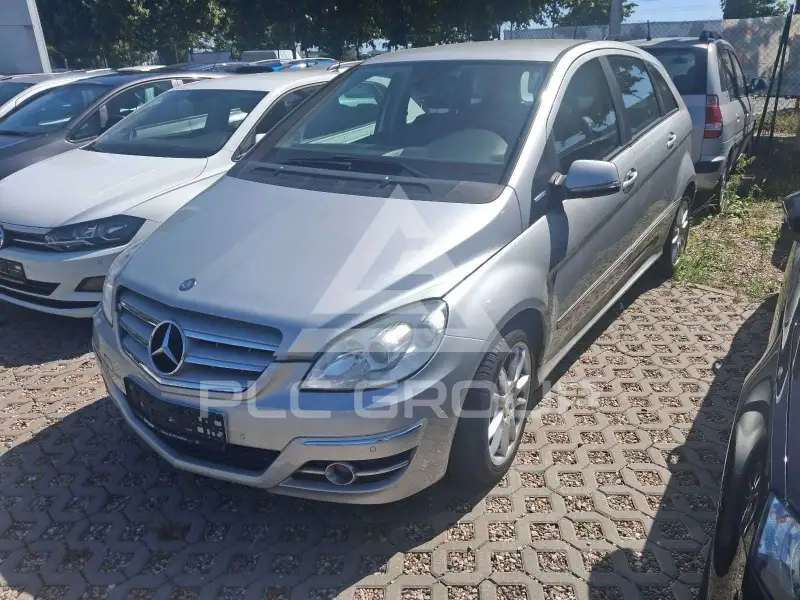 2011 Mercedes Benz B 180