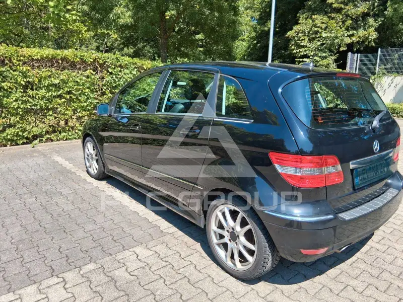 2011 Mercedes Benz B 180