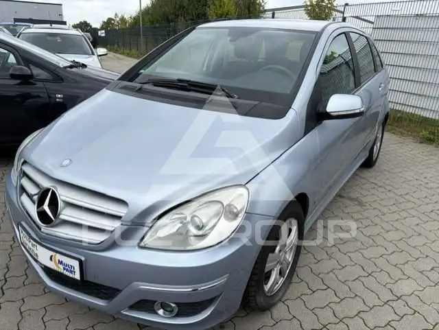 2011 Mercedes Benz B 180