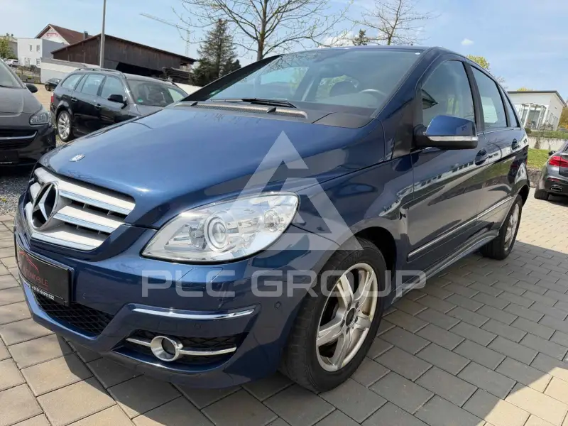 2011 Mercedes Benz B 180