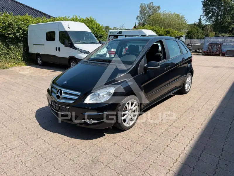 2011 Mercedes Benz B 180