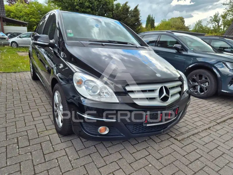 2011 Mercedes Benz B 180