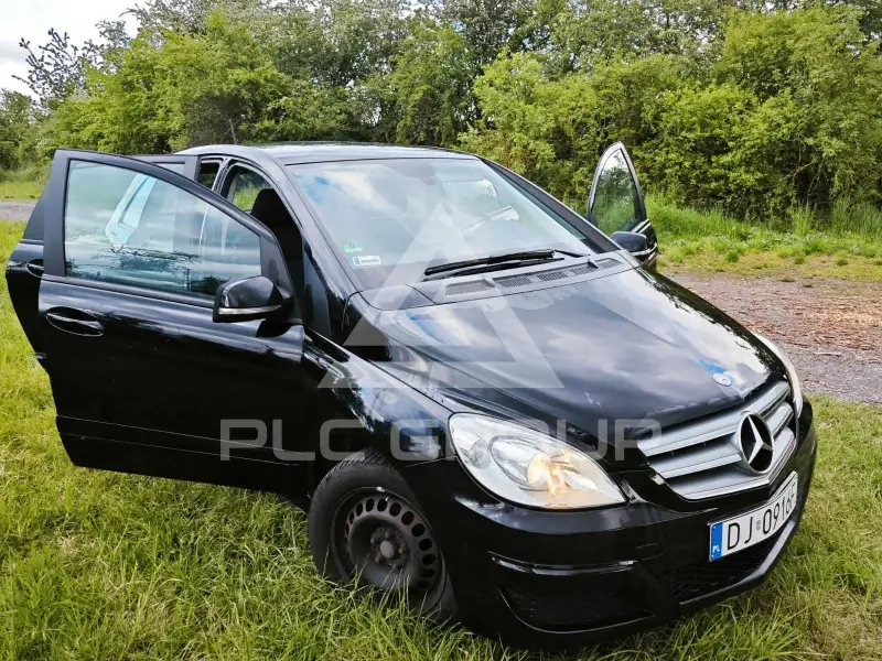 2011 Mercedes Benz B 180