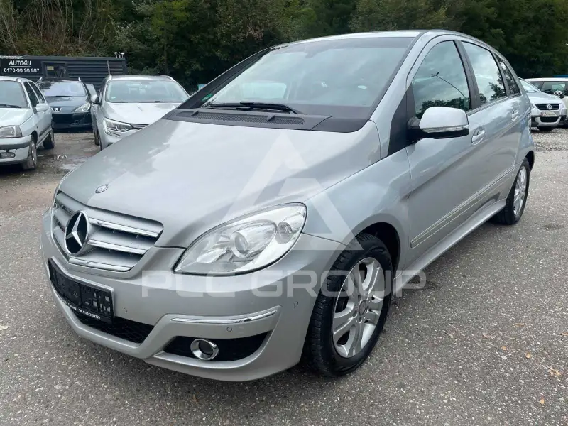 2011 Mercedes Benz B 180