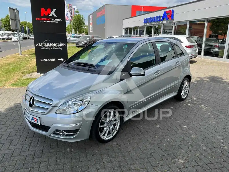 2011 Mercedes Benz B 180