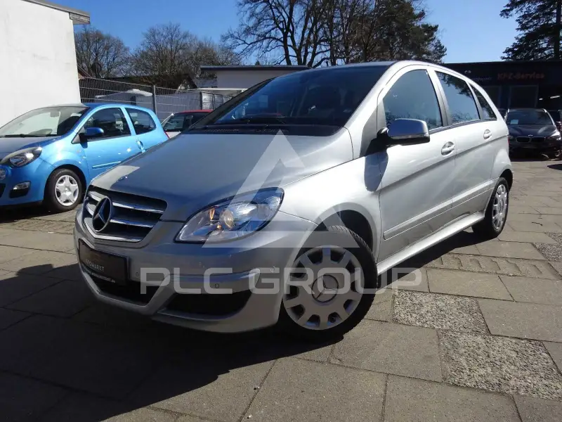 2011 Mercedes Benz B 180