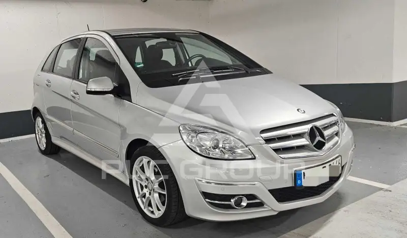 2011 Mercedes Benz B 180
