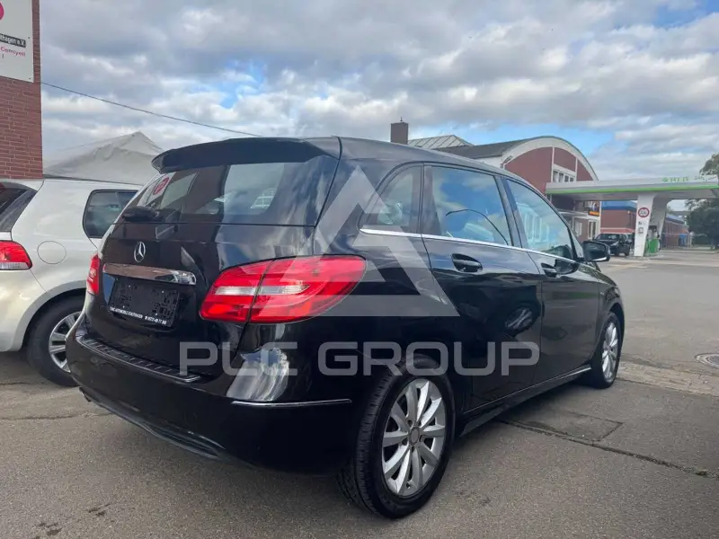 2011 Mercedes Benz B 180