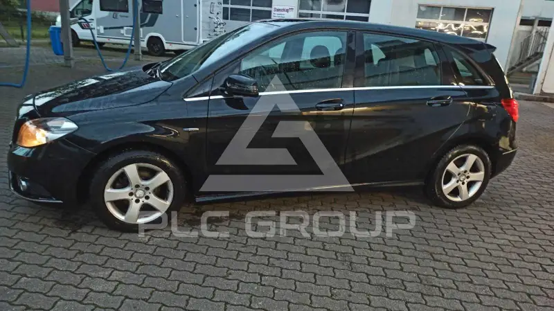 2011 Mercedes Benz B 180