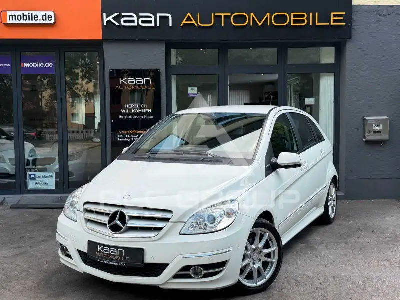 2011 Mercedes Benz B 180
