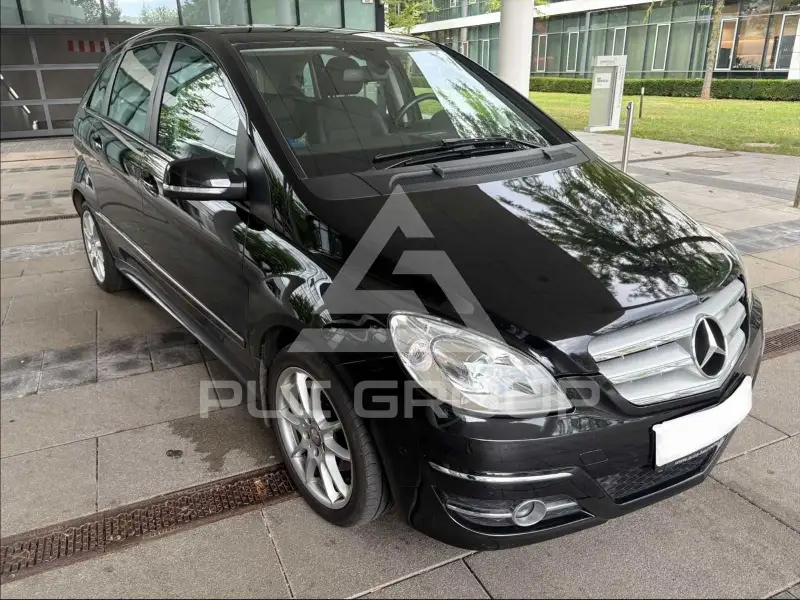 2011 Mercedes Benz B 180