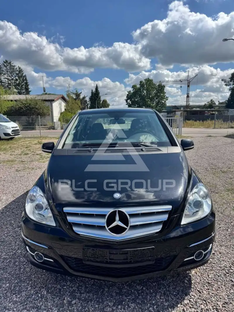 2011 Mercedes Benz B 180