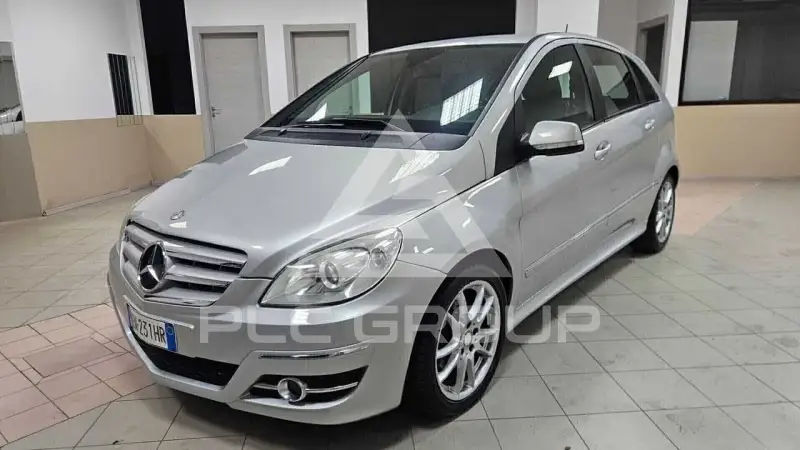 2011 Mercedes Benz B 180