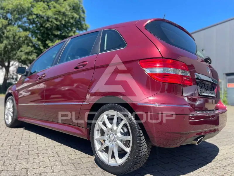 2011 Mercedes Benz B 180