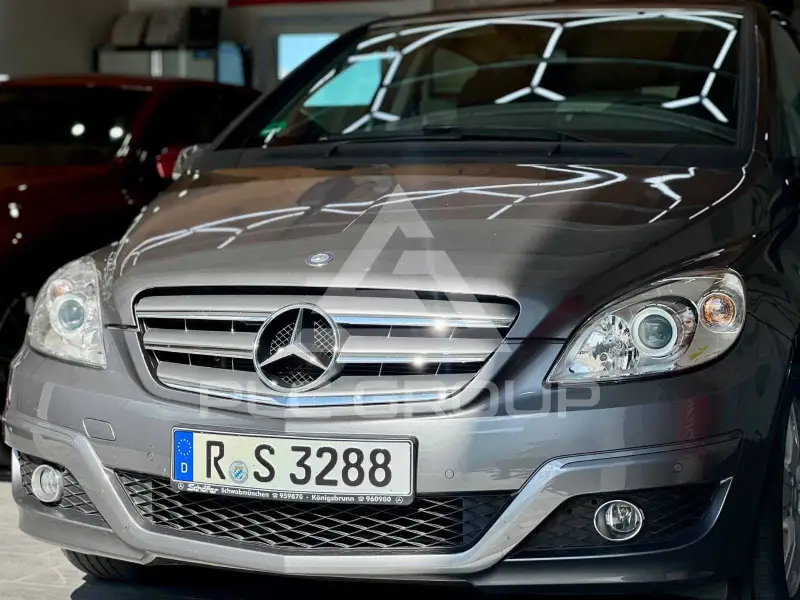 2011 Mercedes Benz B 180