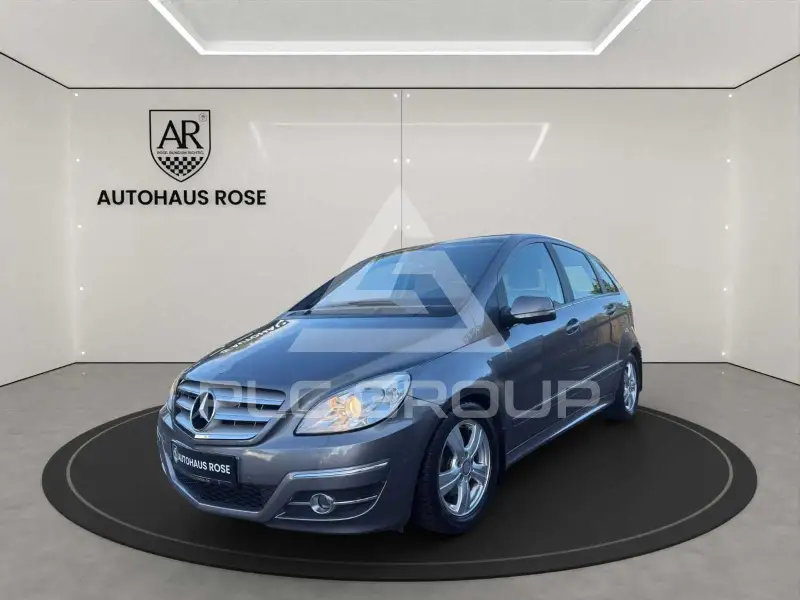 2011 Mercedes Benz B 180