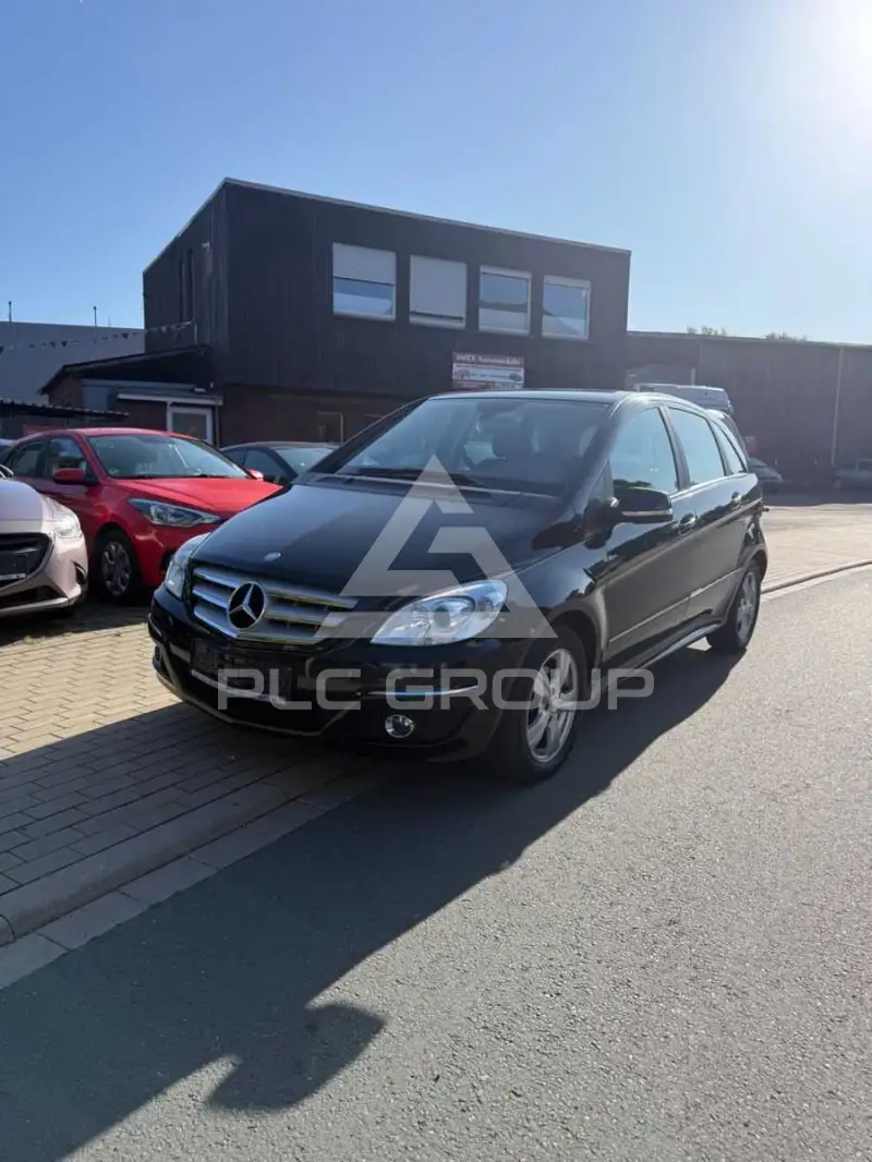 2011 Mercedes Benz B 180