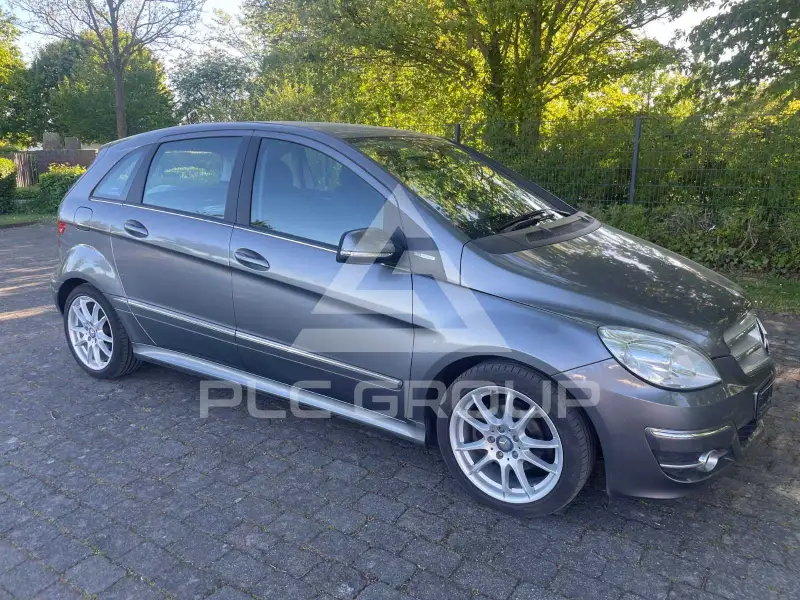 2011 Mercedes Benz B 180