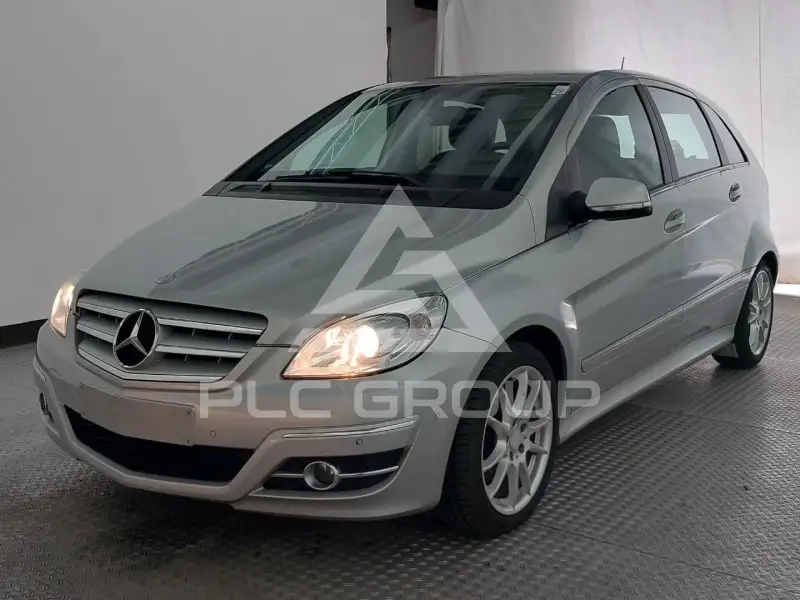 2011 Mercedes Benz B 180