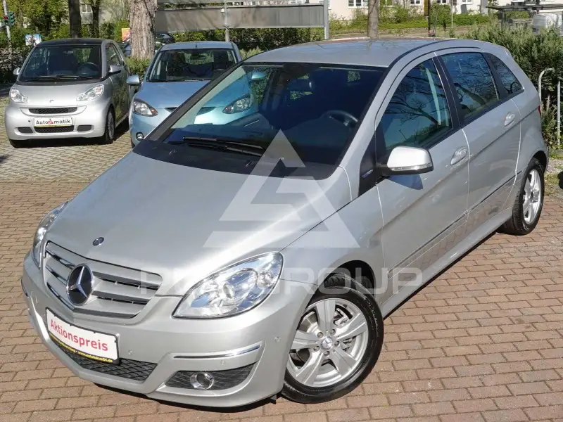 2011 Mercedes Benz B 180