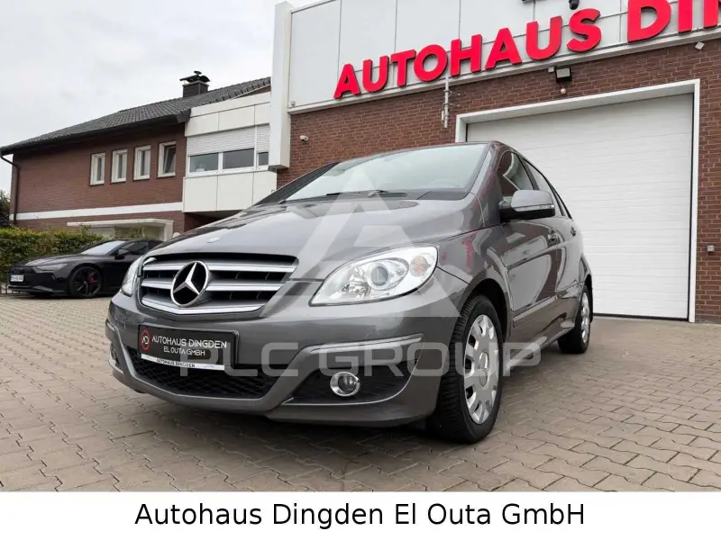 2011 Mercedes Benz B 180