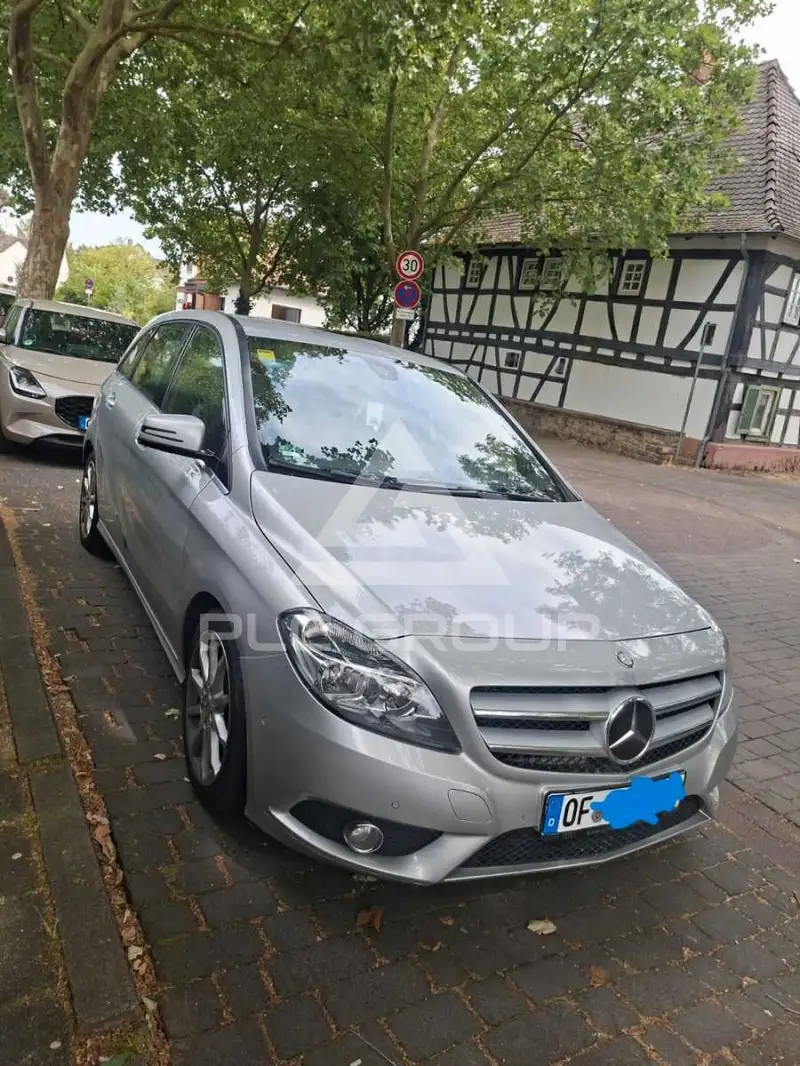2011 Mercedes Benz B 180