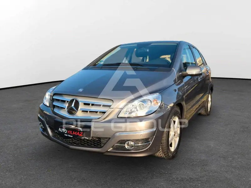 2011 Mercedes Benz B 180