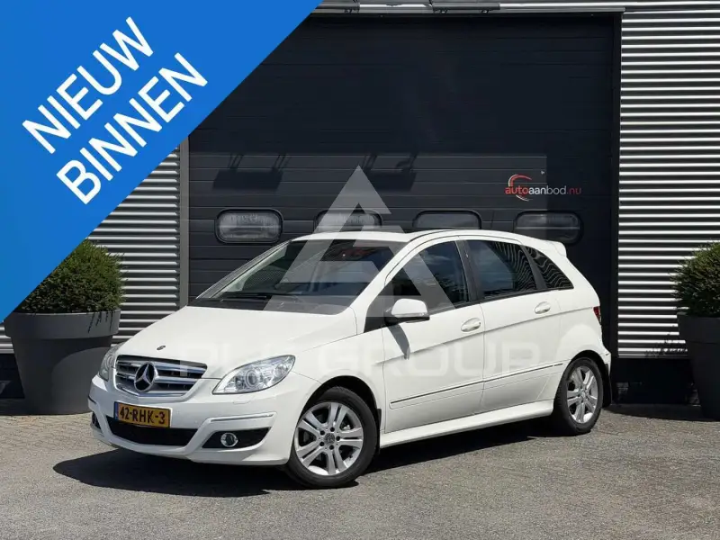 2011 Mercedes Benz B 180