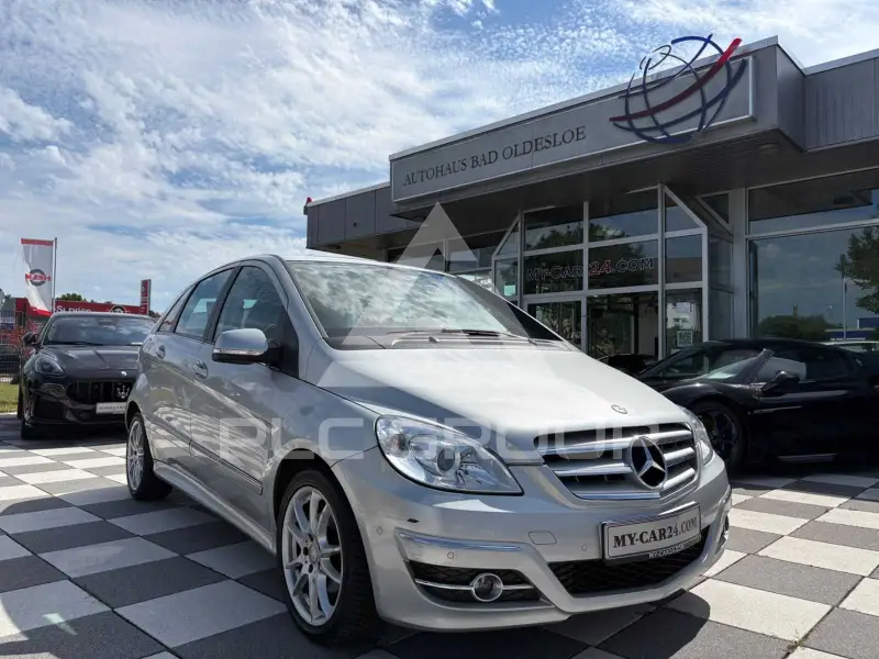 2011 Mercedes Benz B 180