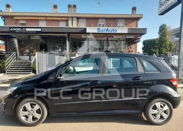 2011 Mercedes Benz B 180