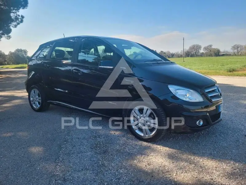2011 Mercedes Benz B 180