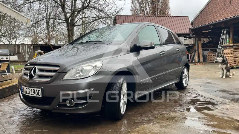 2011 Mercedes Benz B 180