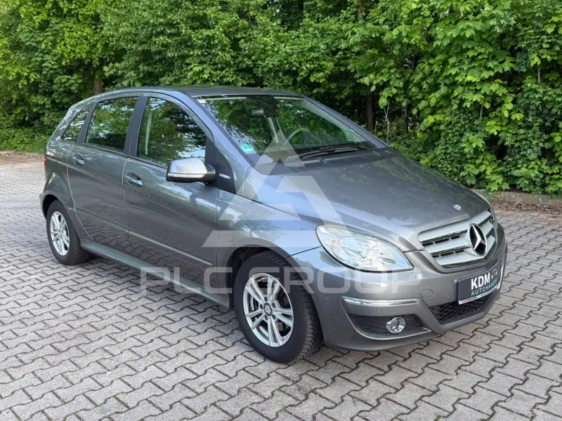 2011 Mercedes Benz B 180
