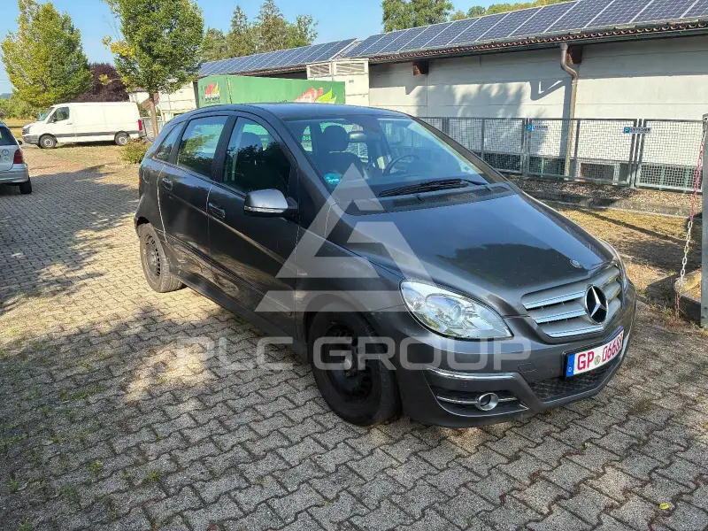 2011 Mercedes Benz B 180