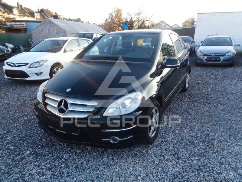 2011 Mercedes Benz B 180