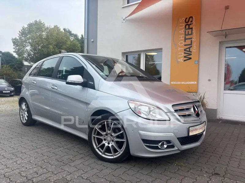 2011 Mercedes Benz B 160