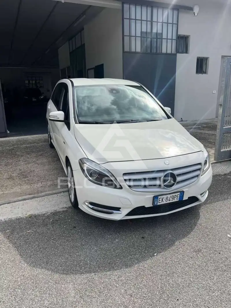 2011 Mercedes Benz B 160