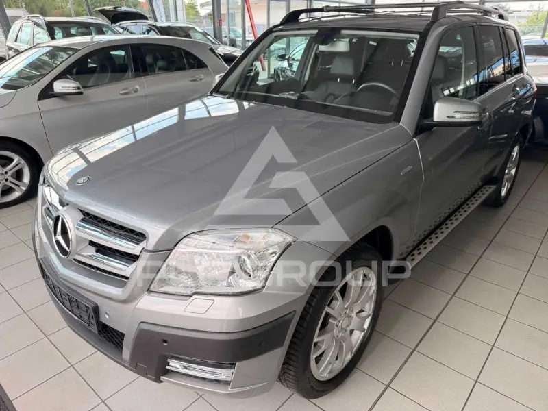 2011 Mercedes Benz GLK 220