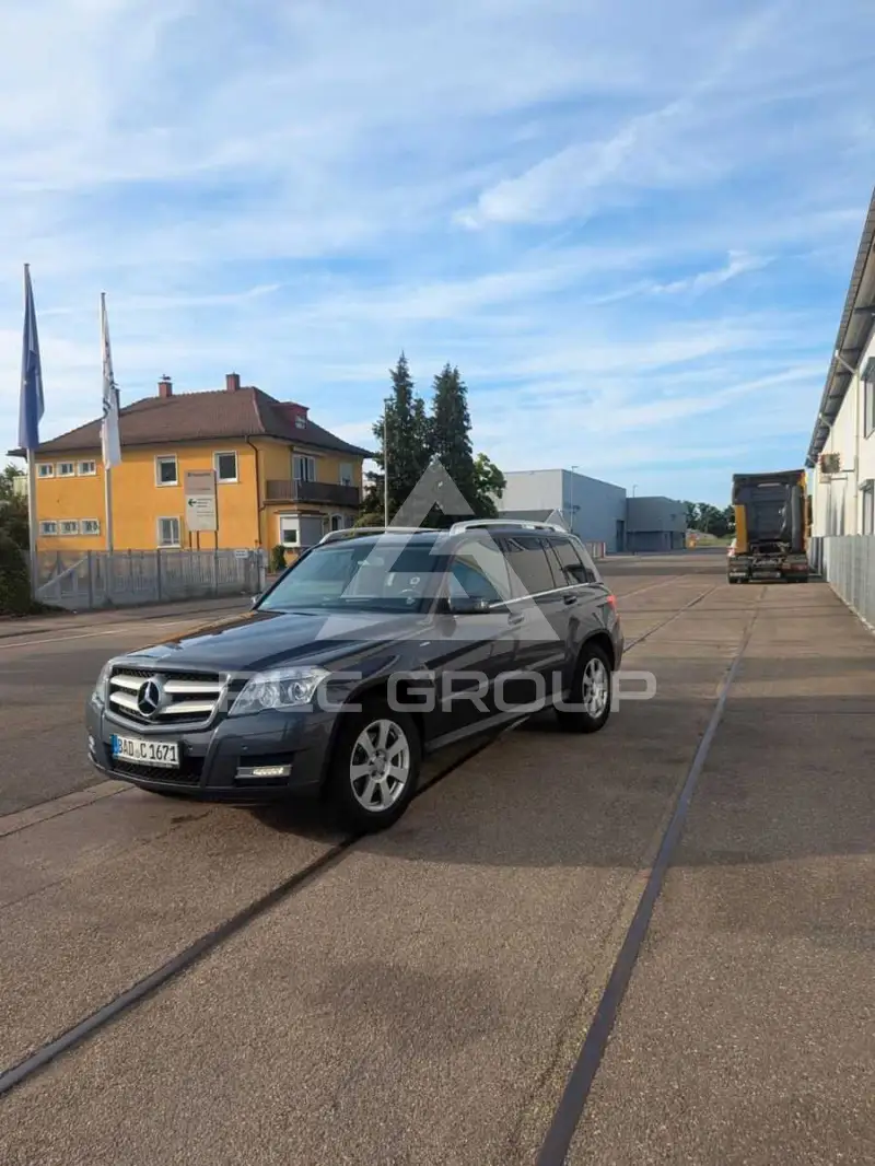 2011 Mercedes Benz GLK 220